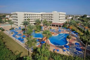 Nissiana Hotel & Bungalows 3*